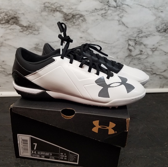 under armour soccer turf shoes